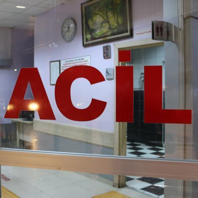 25 Mayıs'ta hastaneler açık mı?