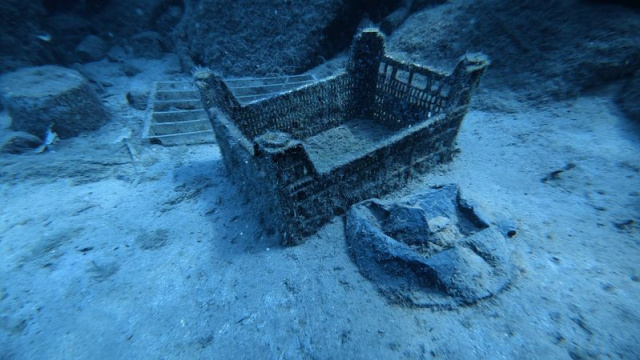 Kaş'ta deniz dibi temizliği