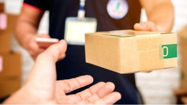Arefe günü kargolar açık mı?