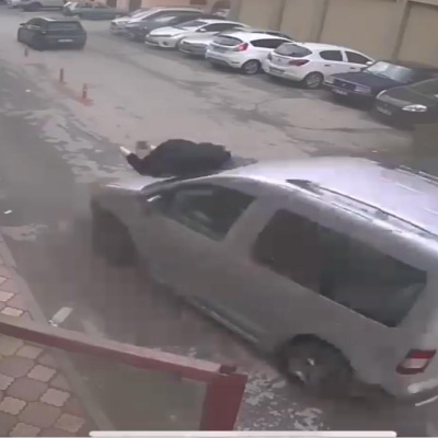 Yayalara çarptı! Feci kazada can kaybı!