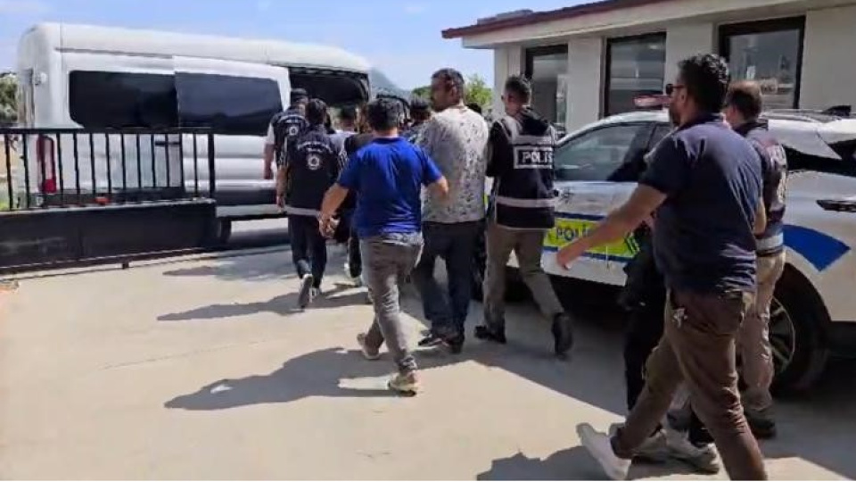 34 düzensiz göçmen yakalandı