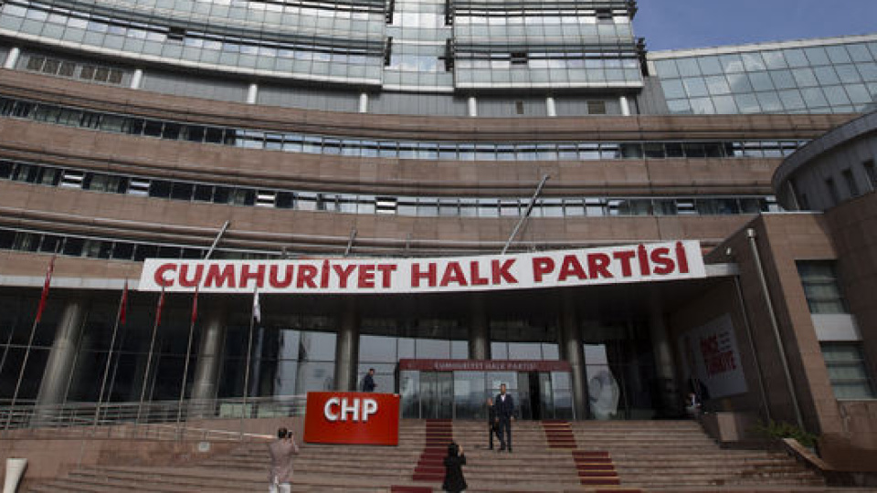 CHP MYK olağanüstü toplandı