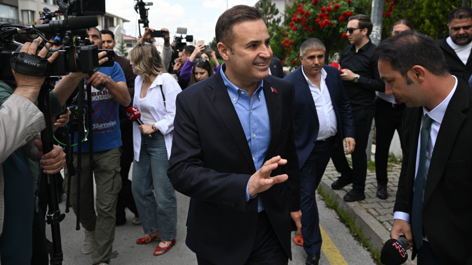 Ahmet Akın'dan Kılıçdaroğlu'na ziyaret