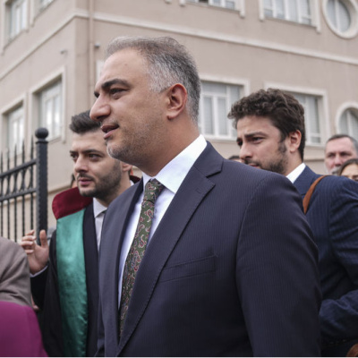 CHP'nin 3 parti avukatı görevden alındı
