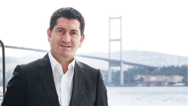 İstanbul'da yaşandı... Ünlü işletmeci mekanında vuruldu!