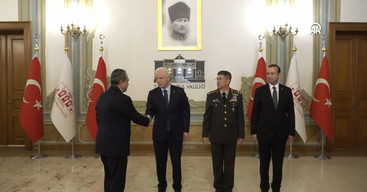 İstanbul Valisi Davut Gül Bayramlaştı