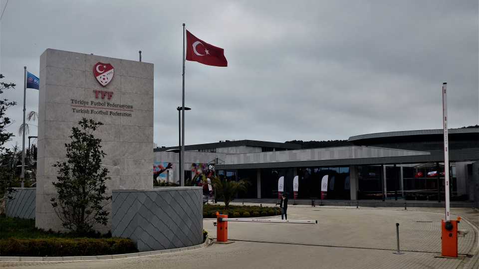 TFF pankart uygulamasını kaldırdı!