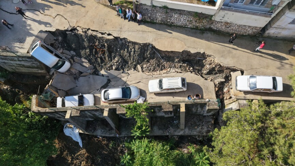 Bakan Göktaş'tan sel açıklaması