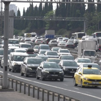 Bayram tatili trafiği başladı