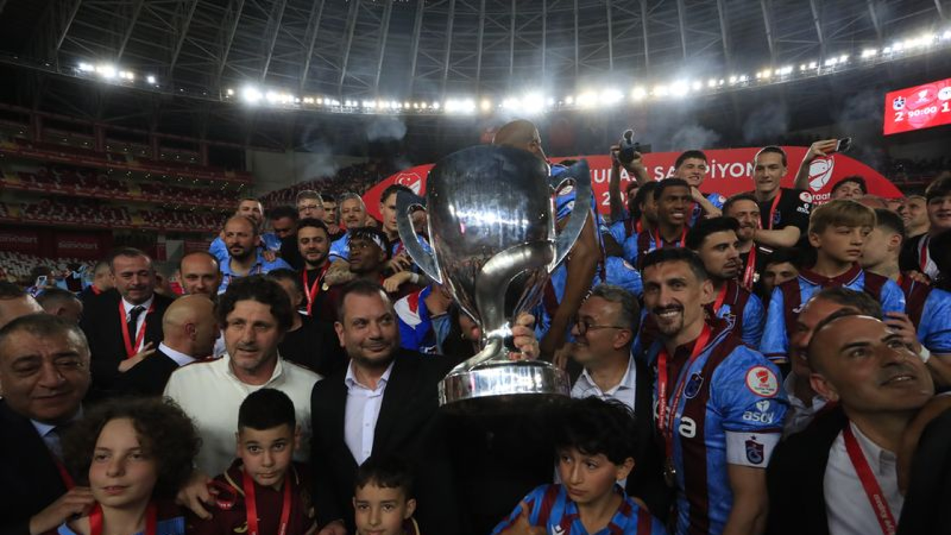 Trabzonspor'da Kupa Coşkusu: Ziraat Türkiye Kupası Sahibini Buldu