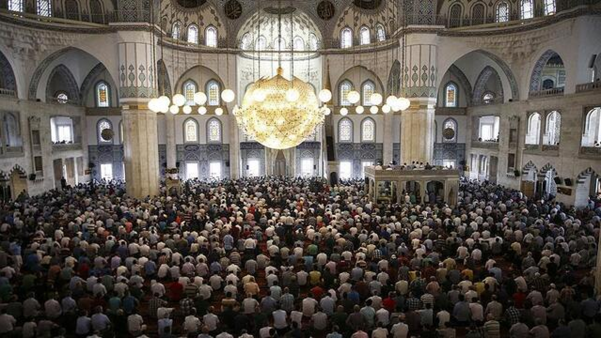 Kayseri Kurban Bayramı namazı saati 2026: Diyanet açıkladı, saat 05.51