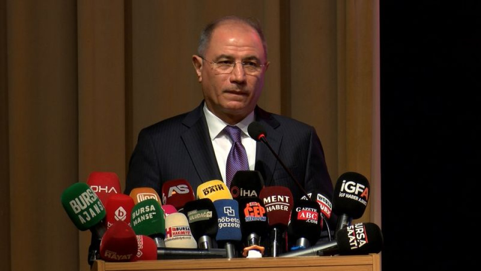 "CHP nereye baksa bizi görüyor"