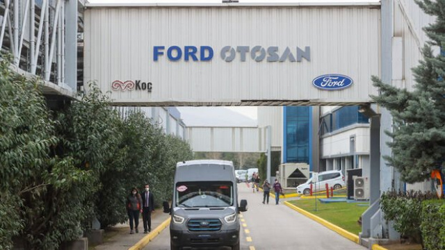 Rekabet'ten Ford Otosan'a izin