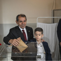 G.Saray'da 4. Dursun Özbek dönemi!