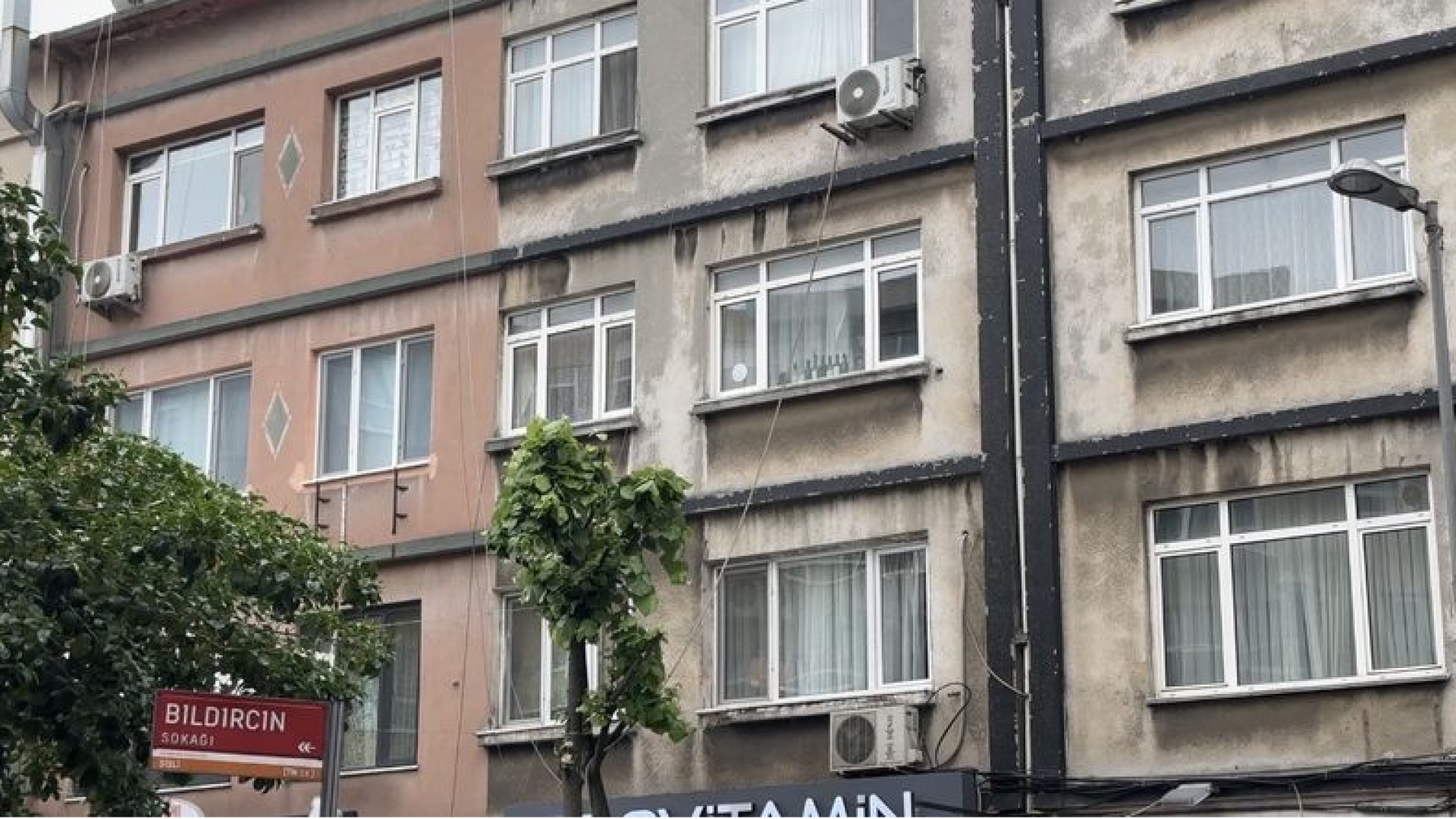 İstanbul Şişli'de arkadaşlarının haber alamadığı kadın evinde ölü bulundu