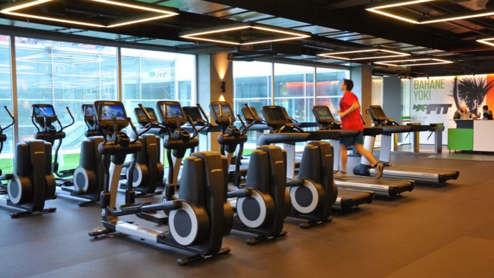 MACFit bayramda açık mı?
