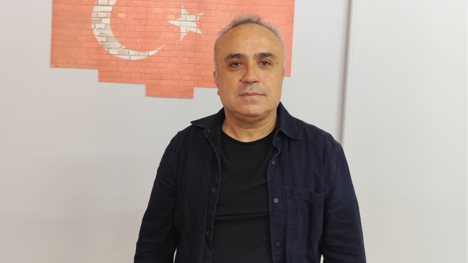Öğrencisini Heimlich manevrasıyla kurtardı