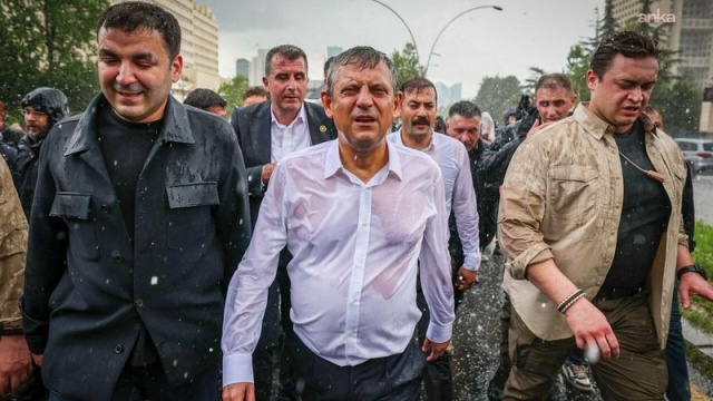 "100 Numaralı Adam"ın evlere şenlik 2026 versiyonu