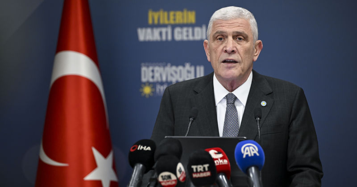 İYİ Parti Başkanı Müsavat Dervişoğlu CHP'deyaşananlara endişeli