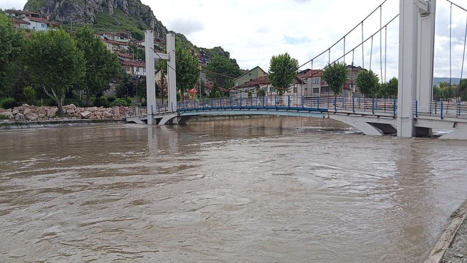 Tokat Valiliği'nden Yoğun Yağışlara Karşı Taşkın Uyarısı