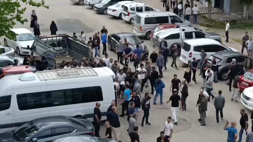 Akraba kavgası: 1 ölü, 4 yaralı