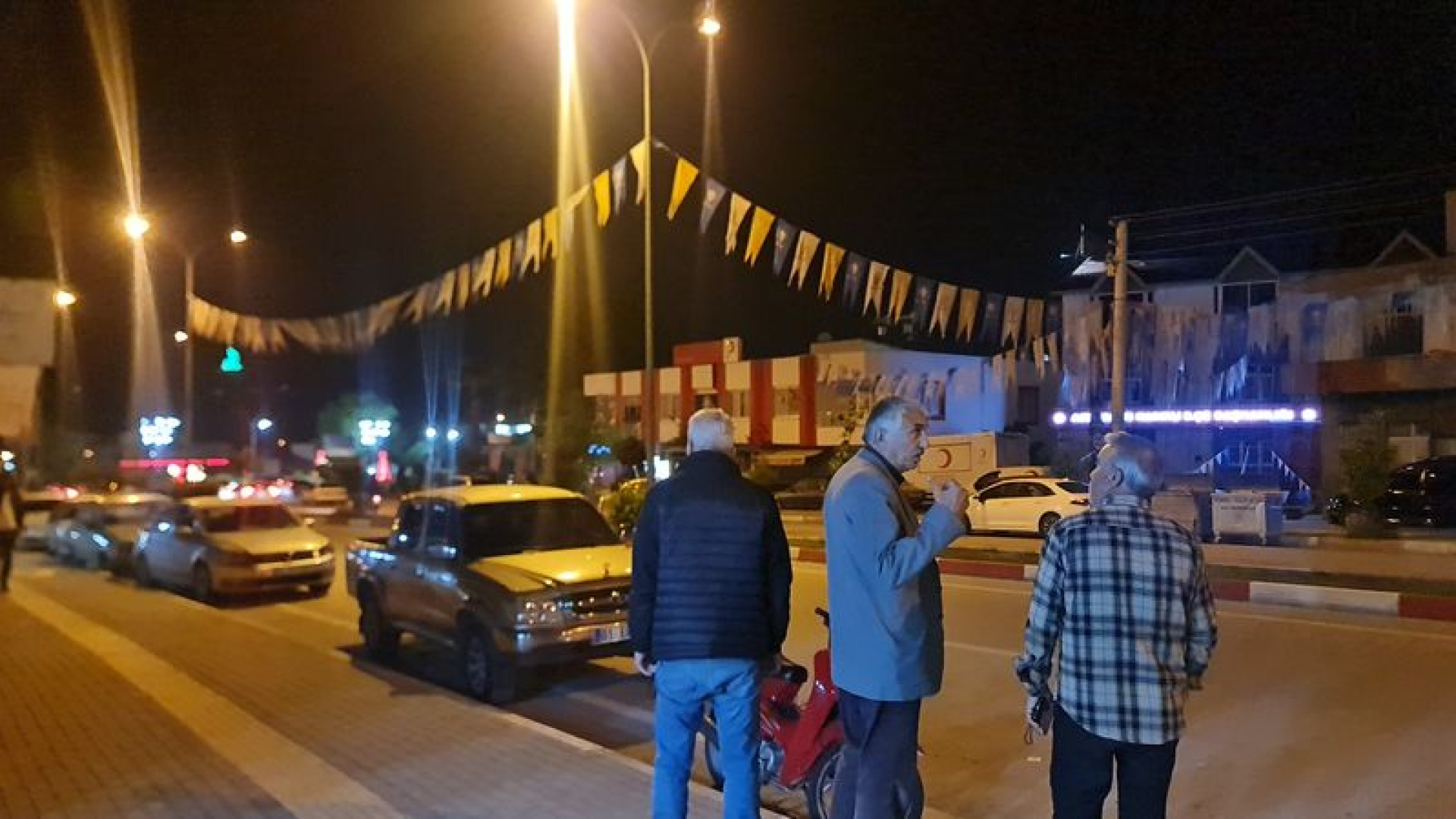 Osmaniye'de 4,2 Büyüklüğünde Deprem: Sumbas İlçesi Sarsıldı