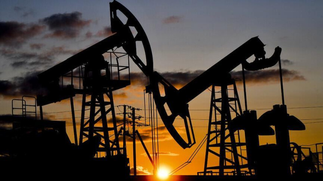 Hürmüz gerilimi petrolü yeniden yükseltti