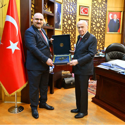 Bahçeli, Kerkük Valisi Ağa'yı kabul etti
