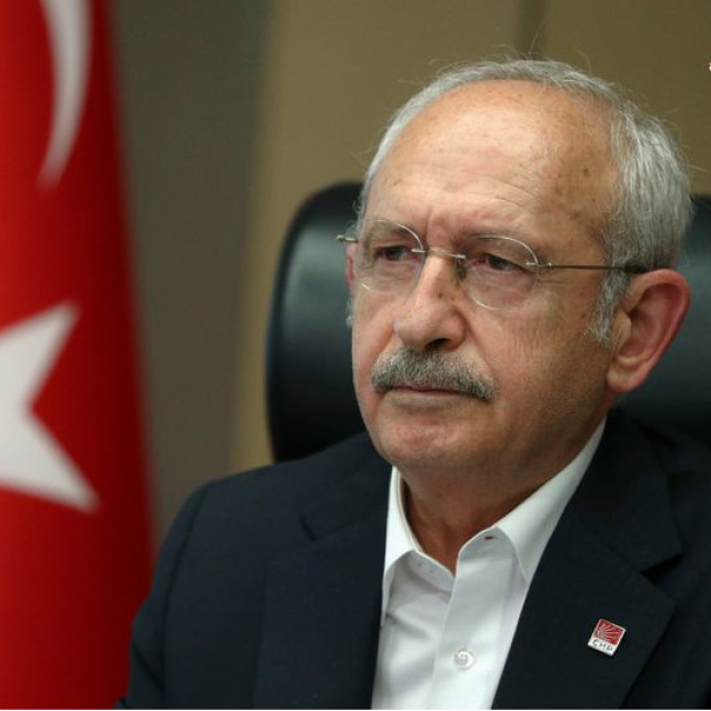 Tüm partilerle bayramlaşacak