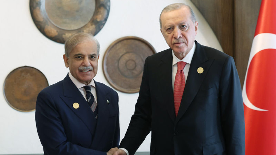 Cumhurbaşkanı Erdoğan, Şahbaz Şerif ile görüştü