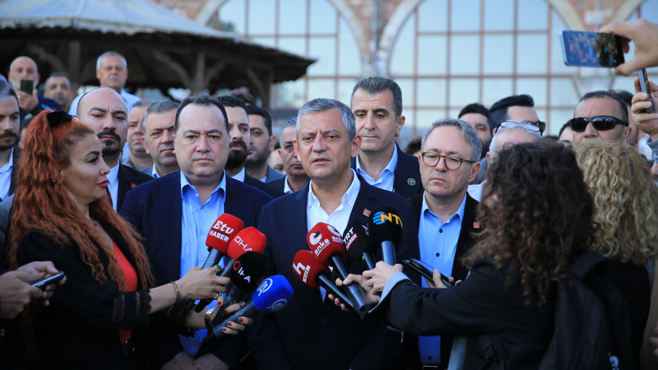 CHP Grup Başkanı Özgür Özel'den yeni parti açıklaması