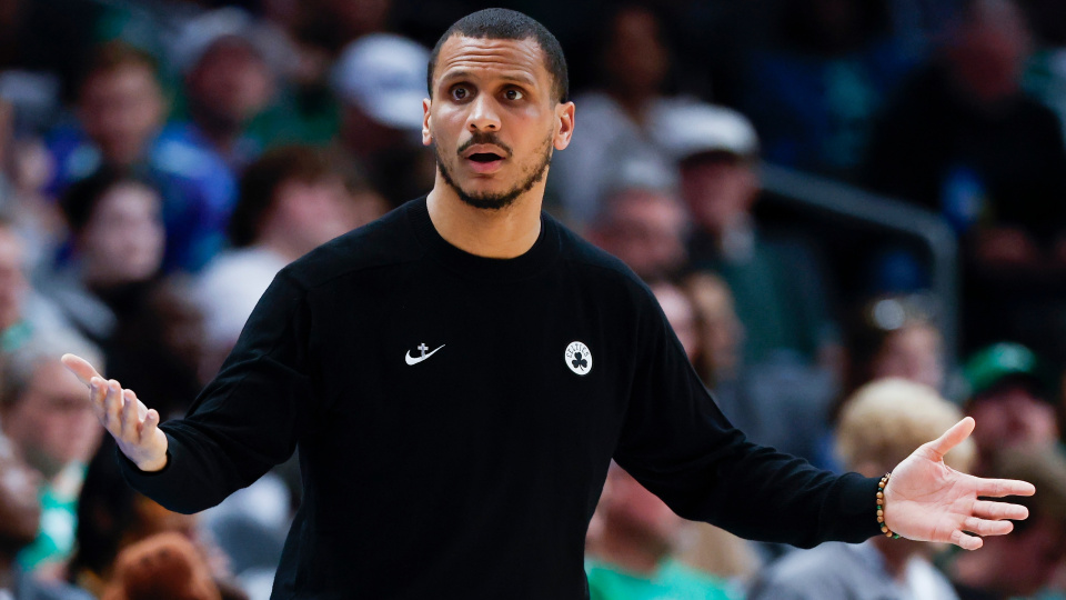 NBA'de sezonun başantrenörü Mazzulla!