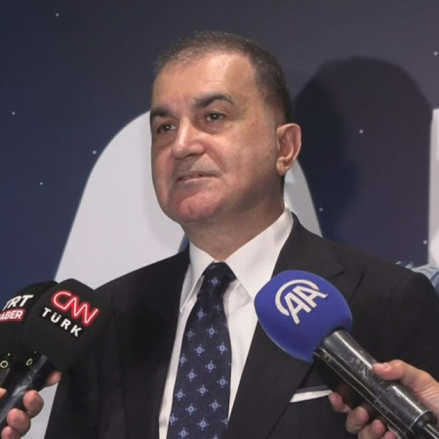 "Millet iradesine kastedenleri lanetliyoruz"