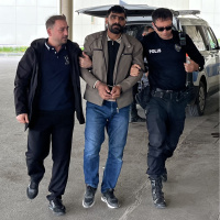 Cinayetten 10 yıldır aranıyordu... 'Yüz tanıma' kamerası katili yakaladı!