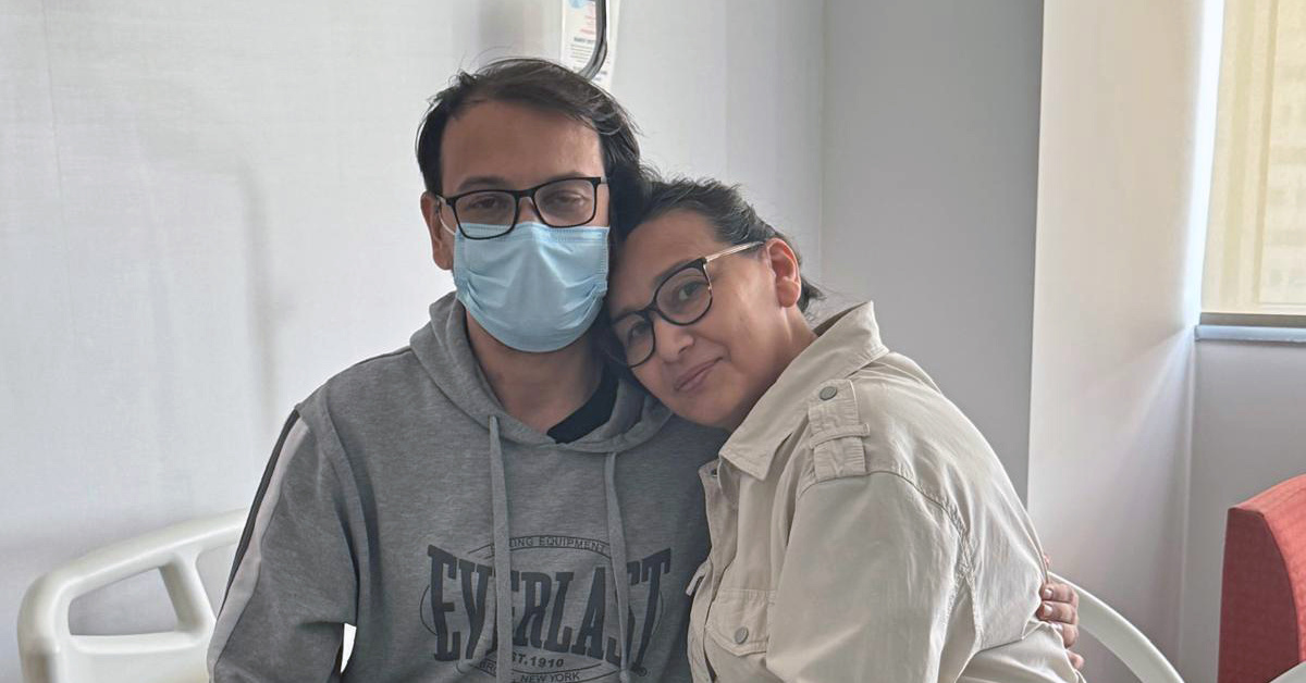Böbreğini verdi, oğlunu yeniden hayata bağladı