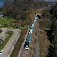 Saatte 240 kilometre hıza ulaştı