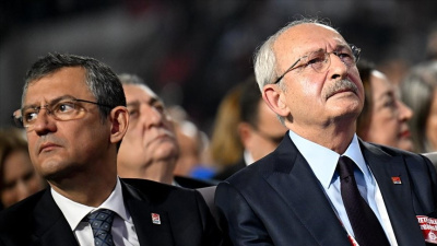 İkisi de saat: 14.00 dedi... CHP'de 2 ayrı bayramlaşma