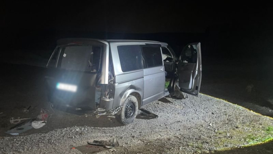 Panelvan şarampole devrildi: 1 ölü