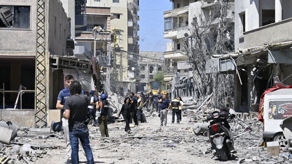 İsrail'den Lübnan'ın Sur kentine hava saldırısı: 11 ölü
