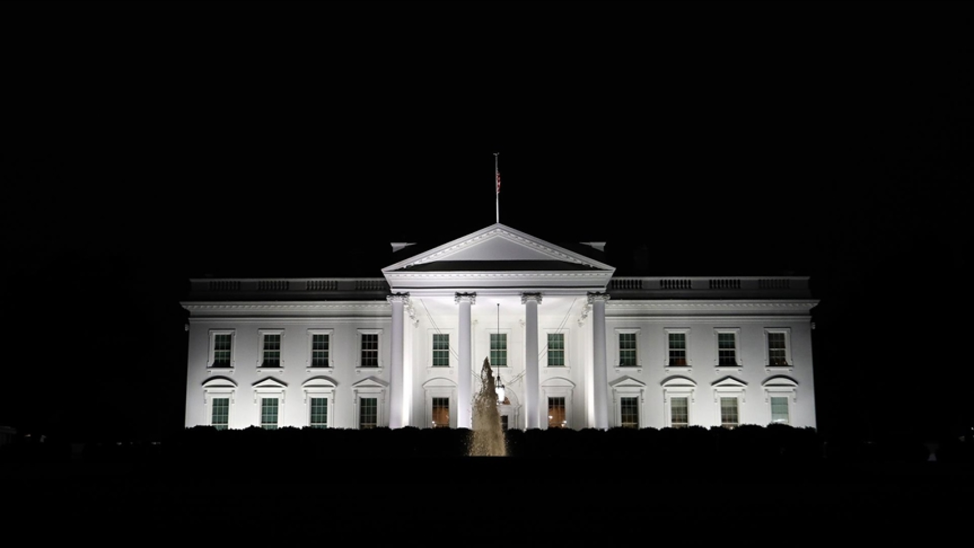 Beyaz Saray: Başkan Trump, ABD için iyi olan anlaşmayı yapacak