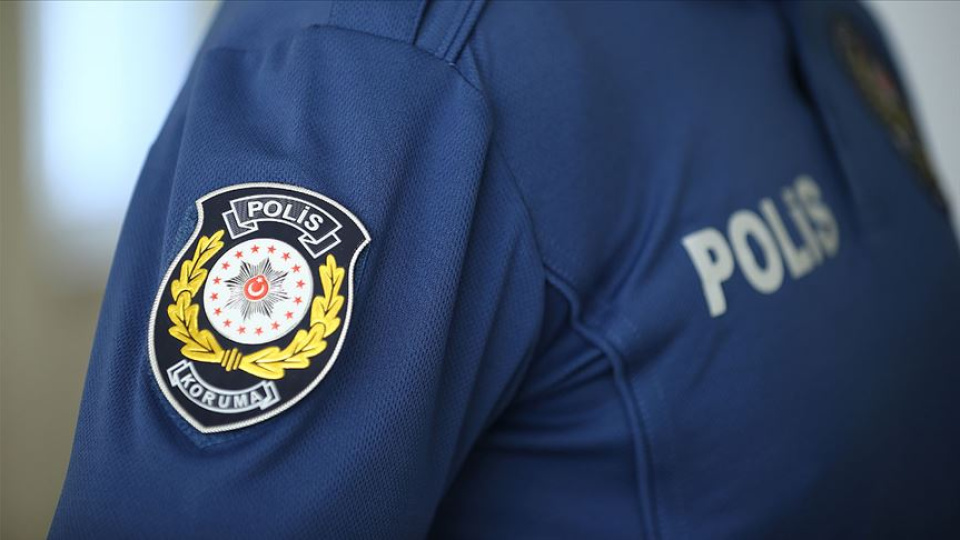 Müstehcen görüntüleri paylaşan anneye tutuklama