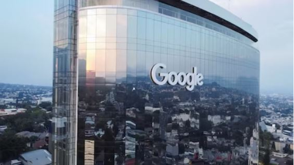 Hindistan'dan Google'a ceza!