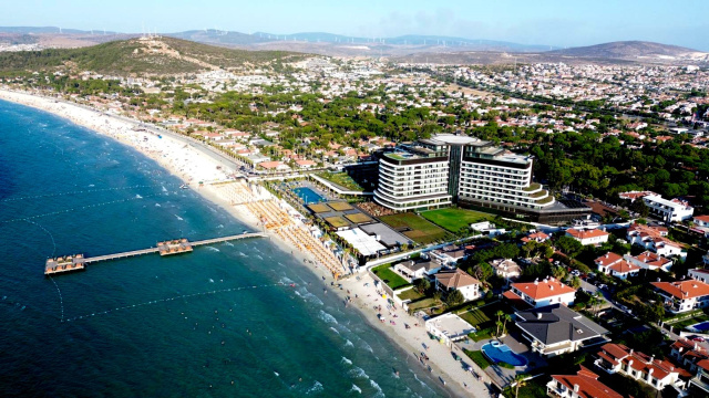 Bayram tatili Çeşmeli turizmcileri memnun etti