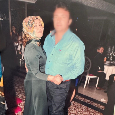 Karısını katletti! Önceden çelenk göndermesi planlı cinayetin delili sayıldı!