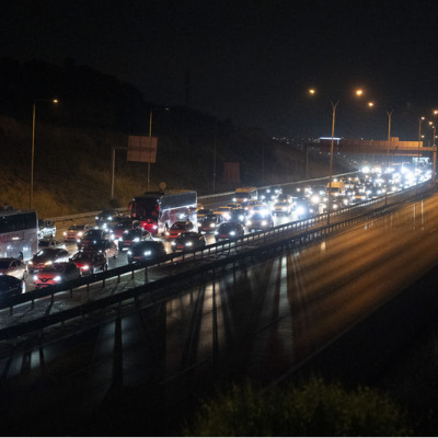 Bayram tatili dönüşü İstanbul girişinde yoğun trafik