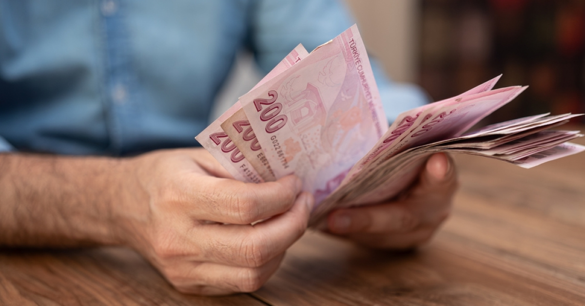Türk-İş: Açlık sınırı 35 bin lirayı aştı