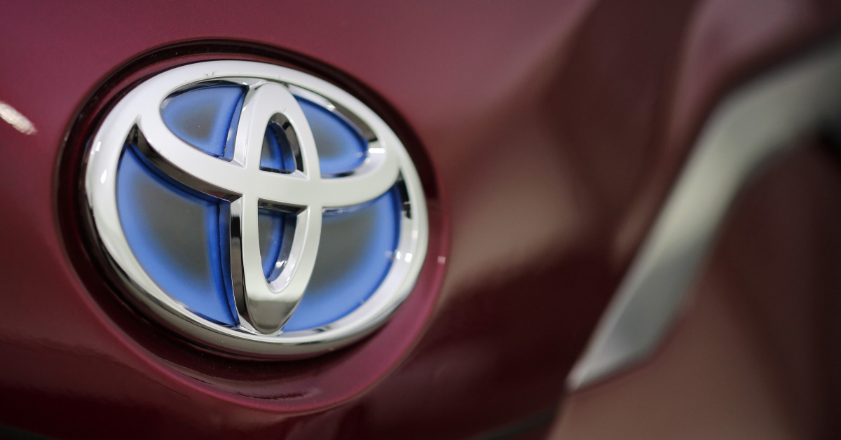 Toyota 23 yıl sonra tahtını kaybetti