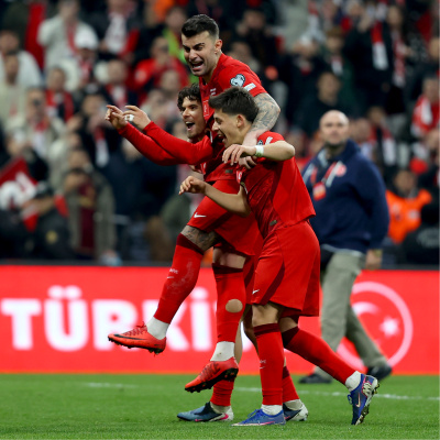 Yıllar sonra başardılar!