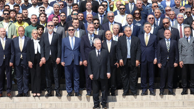 Aziz Yıldırım, Ankara'da temaslarda bulundu!