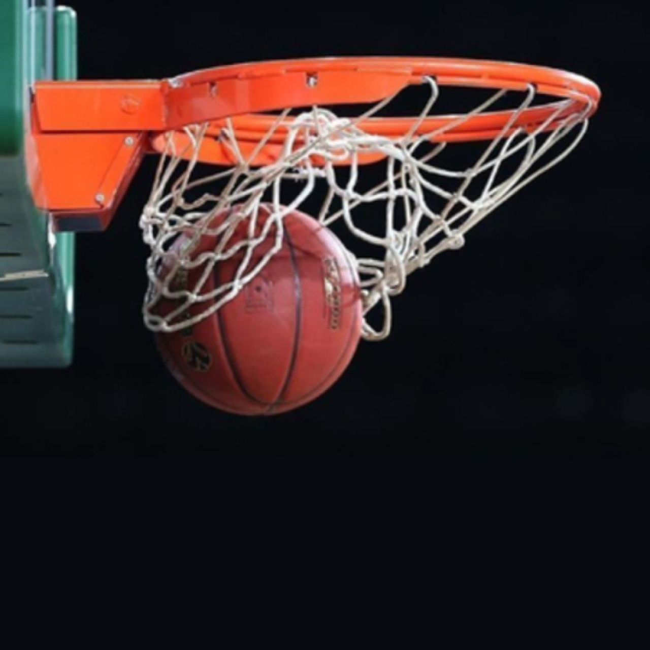 TBF’den Galatasaray ve Beşiktaş'a ceza!